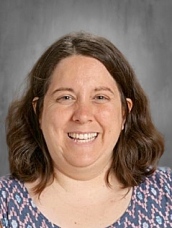 Muench, Ashley